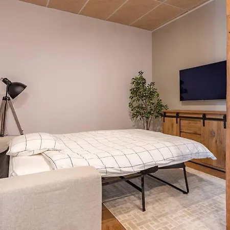 Apartment Sepa Shack - Newly Renovated With Sauna Pärnu